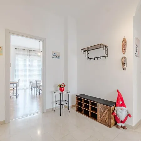 Apartment Guesthost - Santa Rita Turin