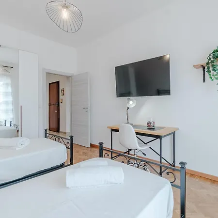 Guesthost - Santa Rita * Turin